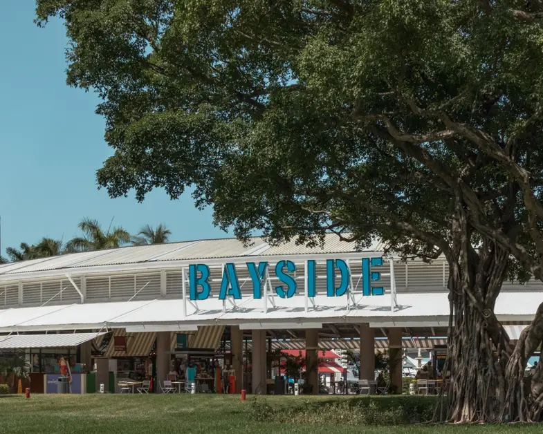 Picture of the outside of Bayside Marketplace. 