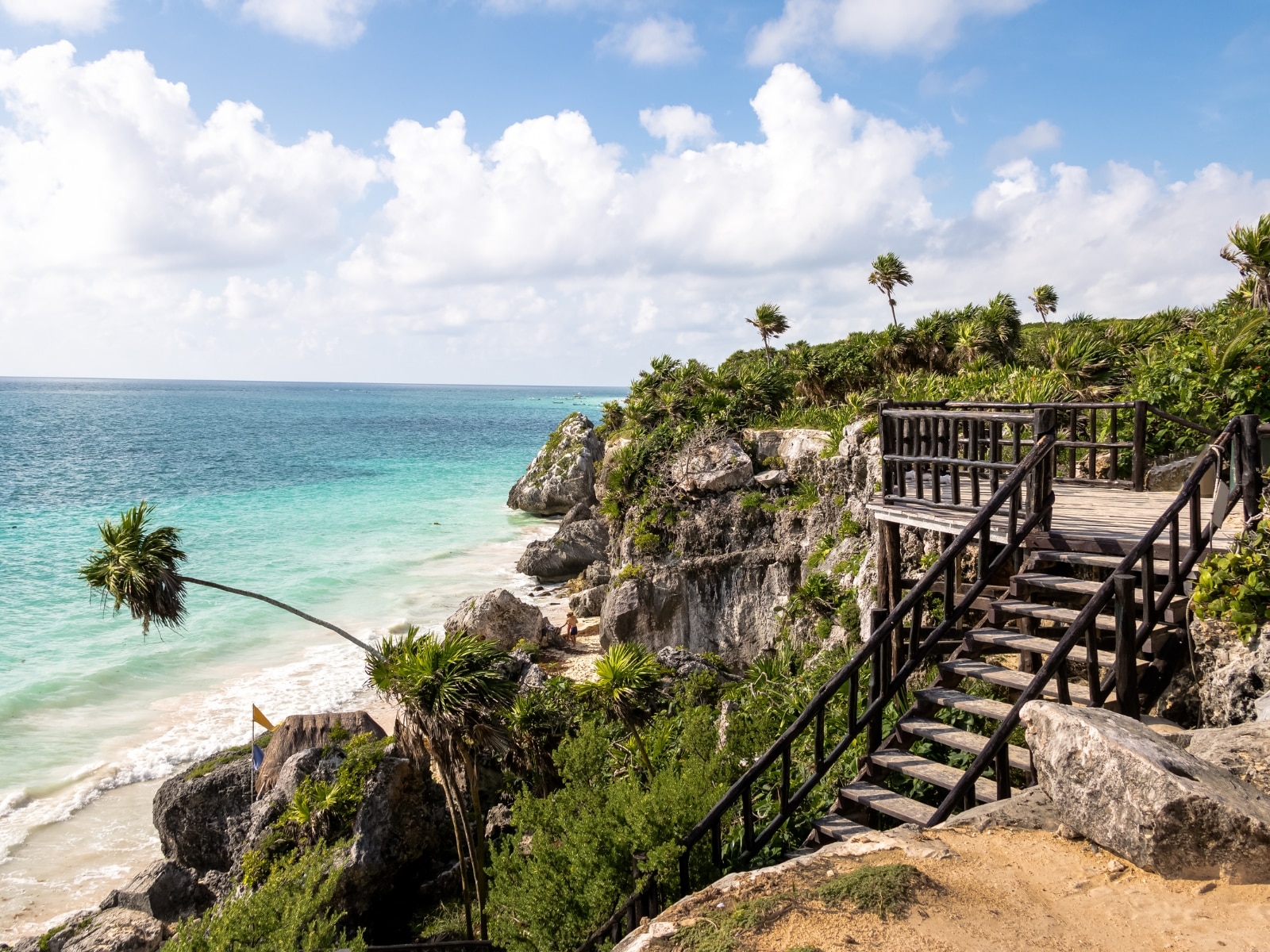 how to get cancun to tulum